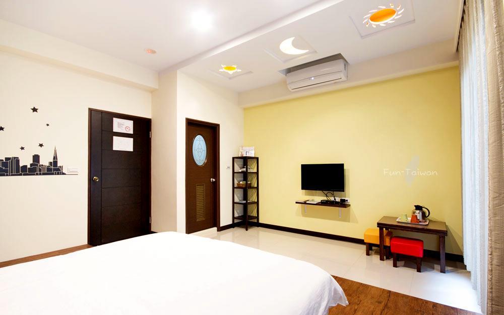 Outingfun Bed And Breakfast Jiaoxi Exterior photo