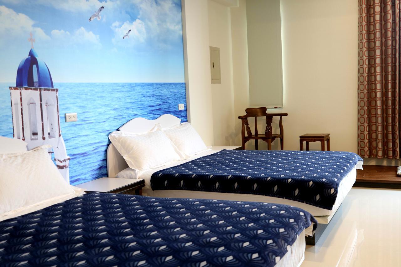 Outingfun Bed And Breakfast Jiaoxi Exterior photo